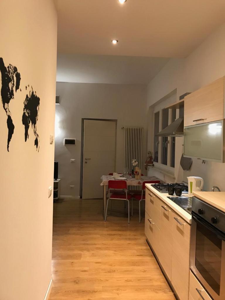 Al Consiglio Appartamento Trento Bagian luar foto