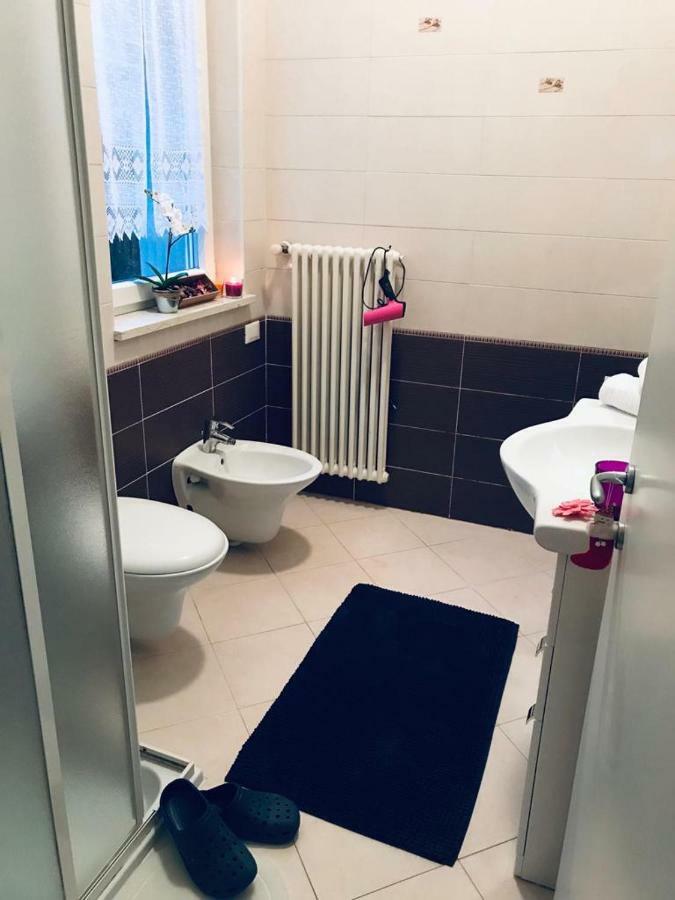 Al Consiglio Appartamento Trento Bagian luar foto