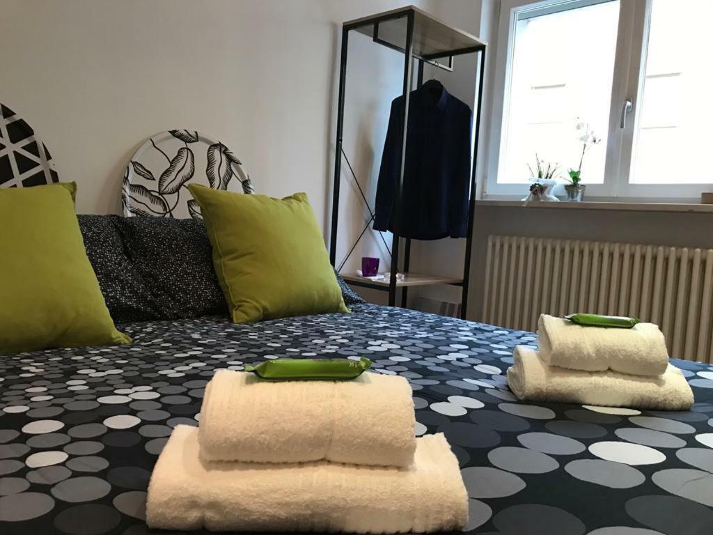 Al Consiglio Appartamento Trento Bagian luar foto