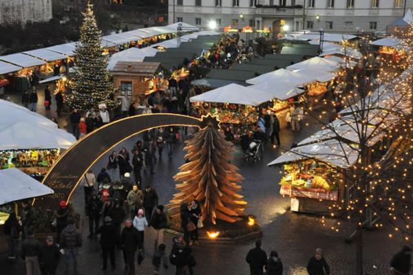 Al Consiglio Appartamento Trento Bagian luar foto